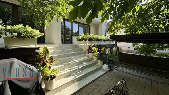 Piaseczno ,  Pomorska   4