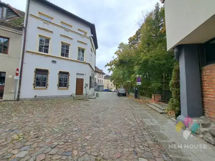 Olsztyn ,  Hugona Kołłątaja   10