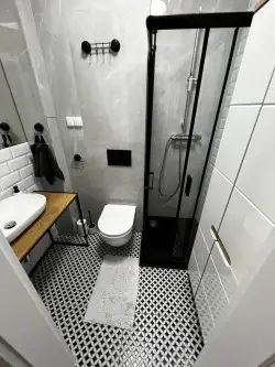 Warszawa ,  Emilii Plater   10