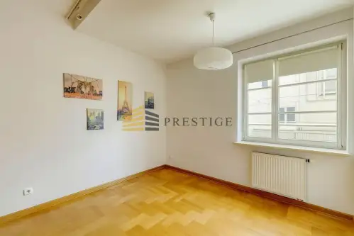 Warszawa ,  Grochowska   7