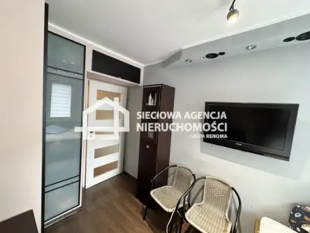 Gdynia ,  Chylońska   7