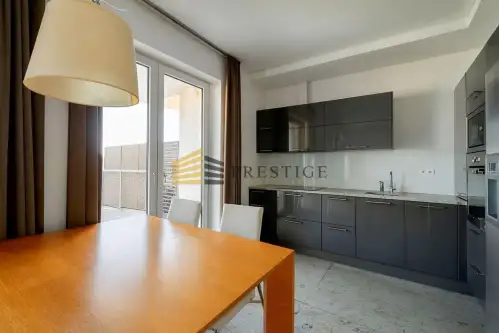 Warszawa ,  al. Wojska Polskiego   7