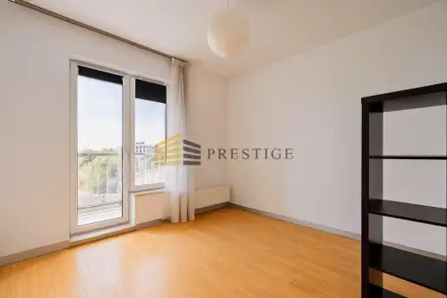 Warszawa ,  al. Wojska Polskiego   8