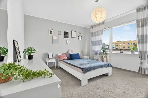 Police ,  Piaskowa   4