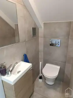 Gliwice ,  Grottgera   11