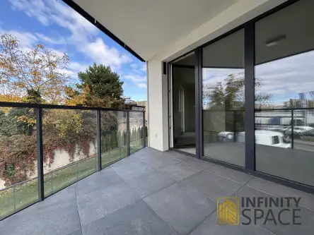 Warszawa ,  Hejnałowa   4