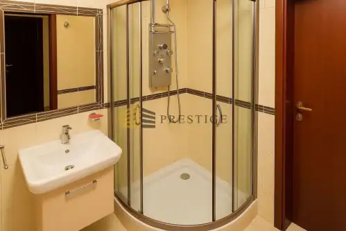 Warszawa ,  Sarmacka   11