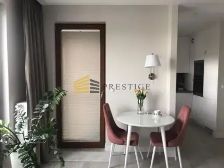 Warszawa ,  Grzybowska   5