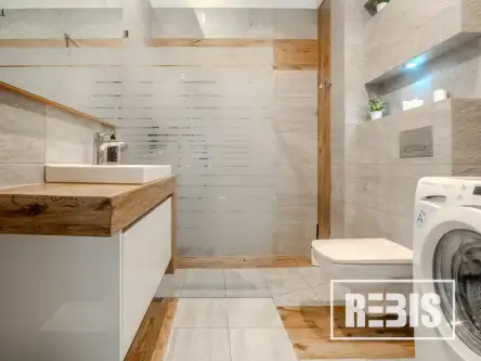 Kraków ,  Aleja Ignacego Daszyńskiego   9