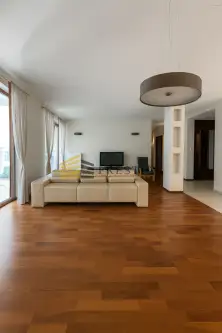 Warszawa ,  Aleja Wilanowska   2