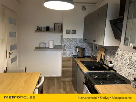 Piaseczno ,  Powstańców Warszawy   6