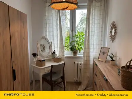 Piaseczno ,  Powstańców Warszawy   7