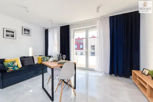 Olsztyn ,  Bartąska   8