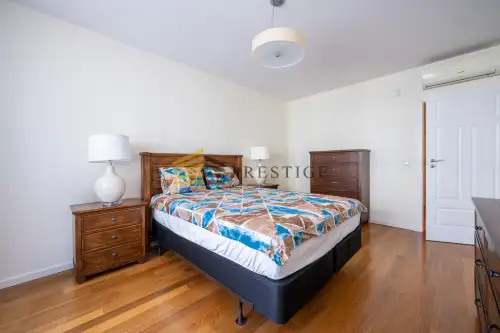 Warszawa ,  Grzybowska   12