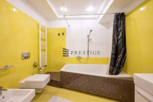 Warszawa ,  Grzybowska   14