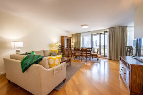  Warszawa   Grzybowska 