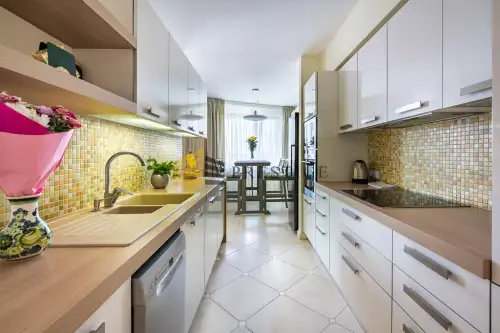 Warszawa ,  Grzybowska   6