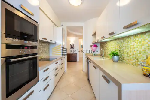 Warszawa ,  Grzybowska   7