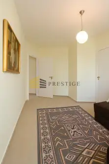 Warszawa ,  Łucka   8