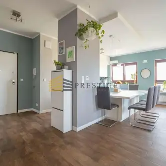 Warszawa ,  Aleja Rzeczypospolitej   4