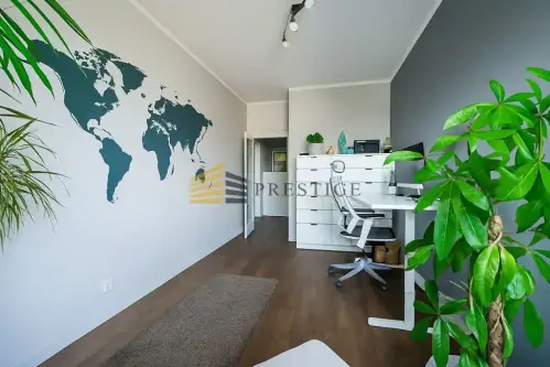 Warszawa ,  Aleja Rzeczypospolitej   8