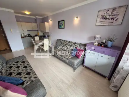 Stegna ,  Powstańców Warszawy   3