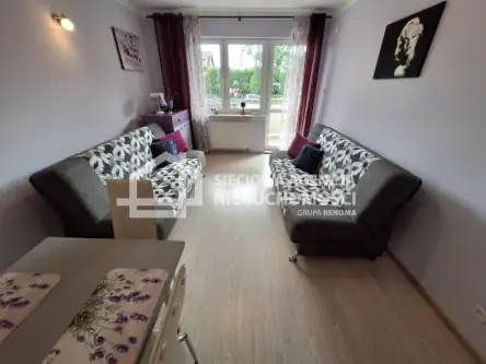 Stegna ,  Powstańców Warszawy   8