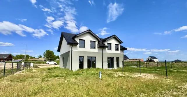 Głogów ,  Pszczelarska   4