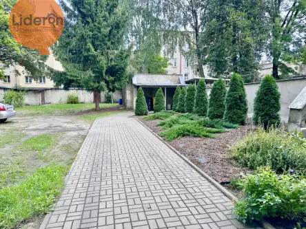 Łódź ,  Dębowa   11