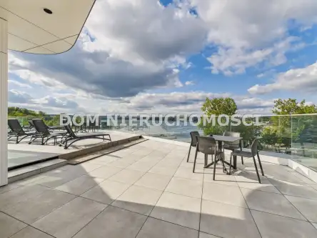 Olsztyn ,  Kapitańska   13