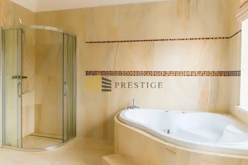 Warszawa ,  Bruzdowa   16