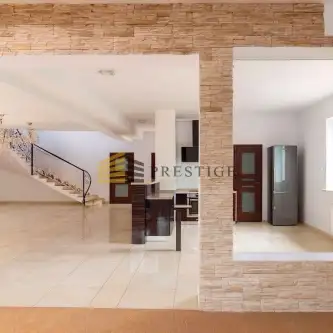 Warszawa ,  Bruzdowa   4