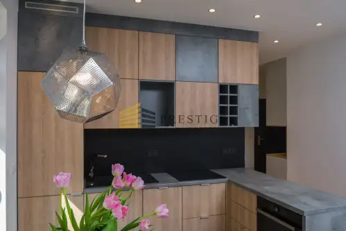 Warszawa ,  Wałowa   7