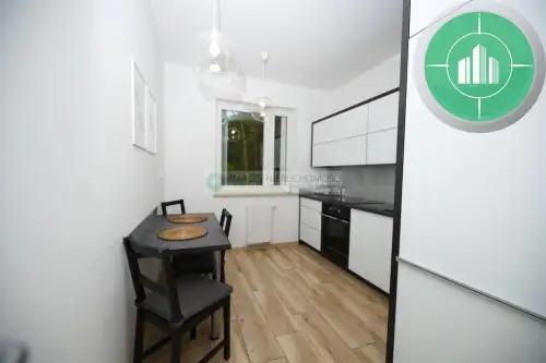 Toruń ,  Bluszczowa   7