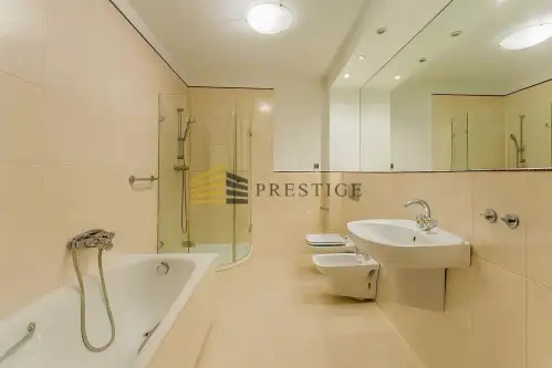 Warszawa ,  Grzybowska   9