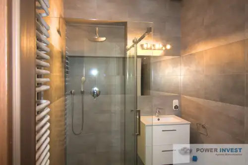 Kraków ,  Kątowa   4