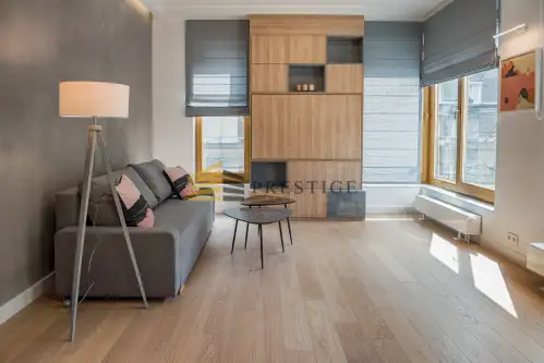 Warszawa ,  Wałowa   2