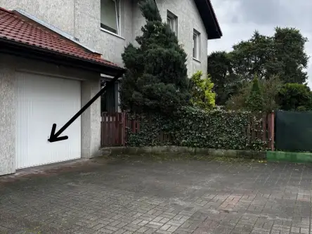 Suchy dwór ,  Jana Kochanowskiego   5