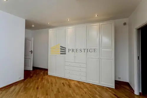 Warszawa ,  Rumiana   12