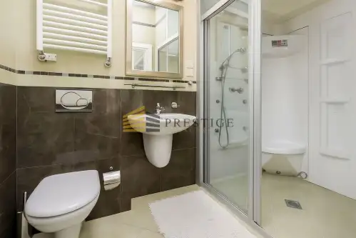 Warszawa ,  Oboźna   13