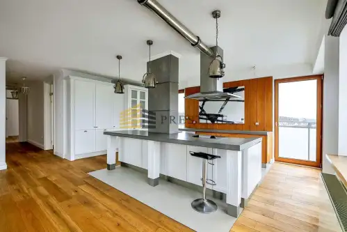 Warszawa ,  Adama Branickiego   6