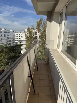 Warszawa ,  Lizbońska   16