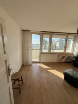 Warszawa ,  Lizbońska   19