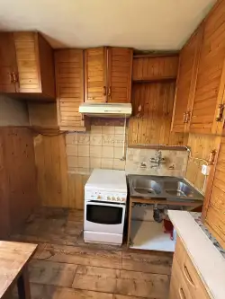 Warszawa ,  Lizbońska   7