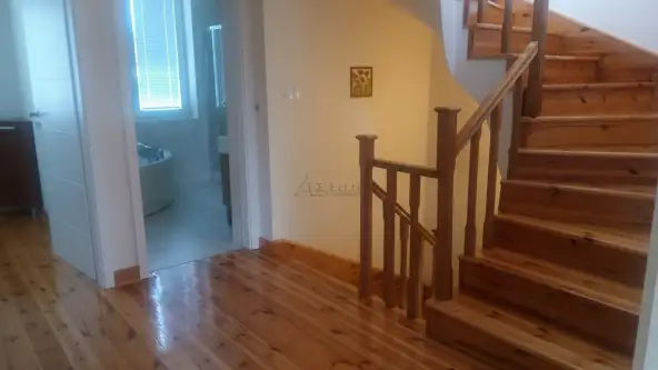 Warszawa ,  Trembowelska   8