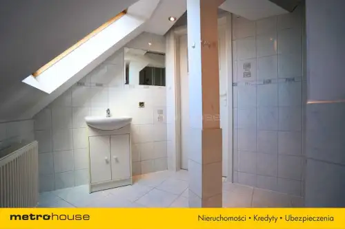 Stargard ,  Kochanowskiego   8