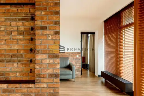 Warszawa ,  Kolejowa   3