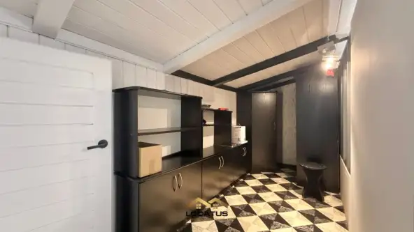 Częstochowa ,  Aleja Wyzwolenia   7