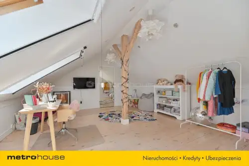 Mała nieszawka ,  Piaskowa   16