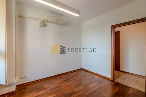 Warszawa ,  Chłodna   12